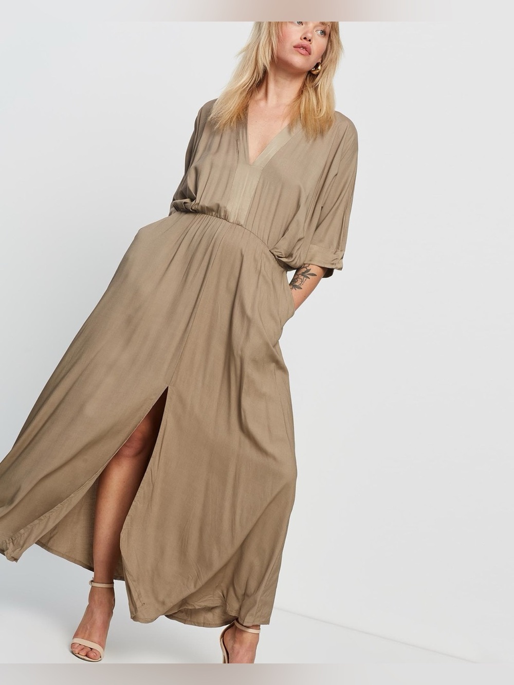 Pampelone Uma Maxi Kaftan Dress Slit tan Size L Resortwear Vacation